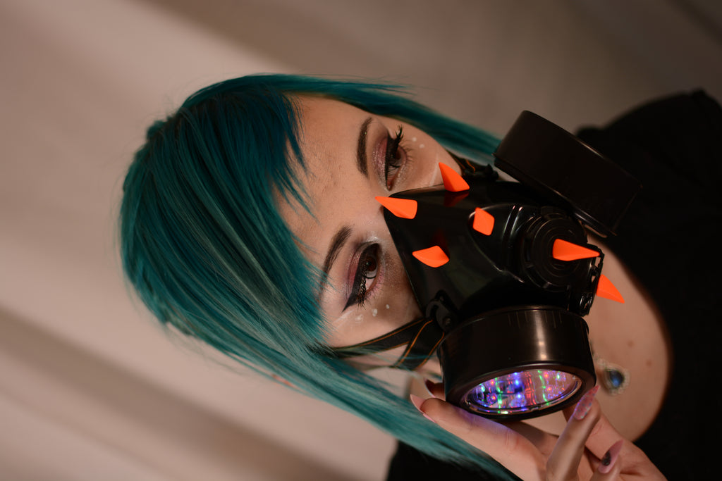 Light Up LED Curved Orange Spike Gas Mask – TrYptiX
